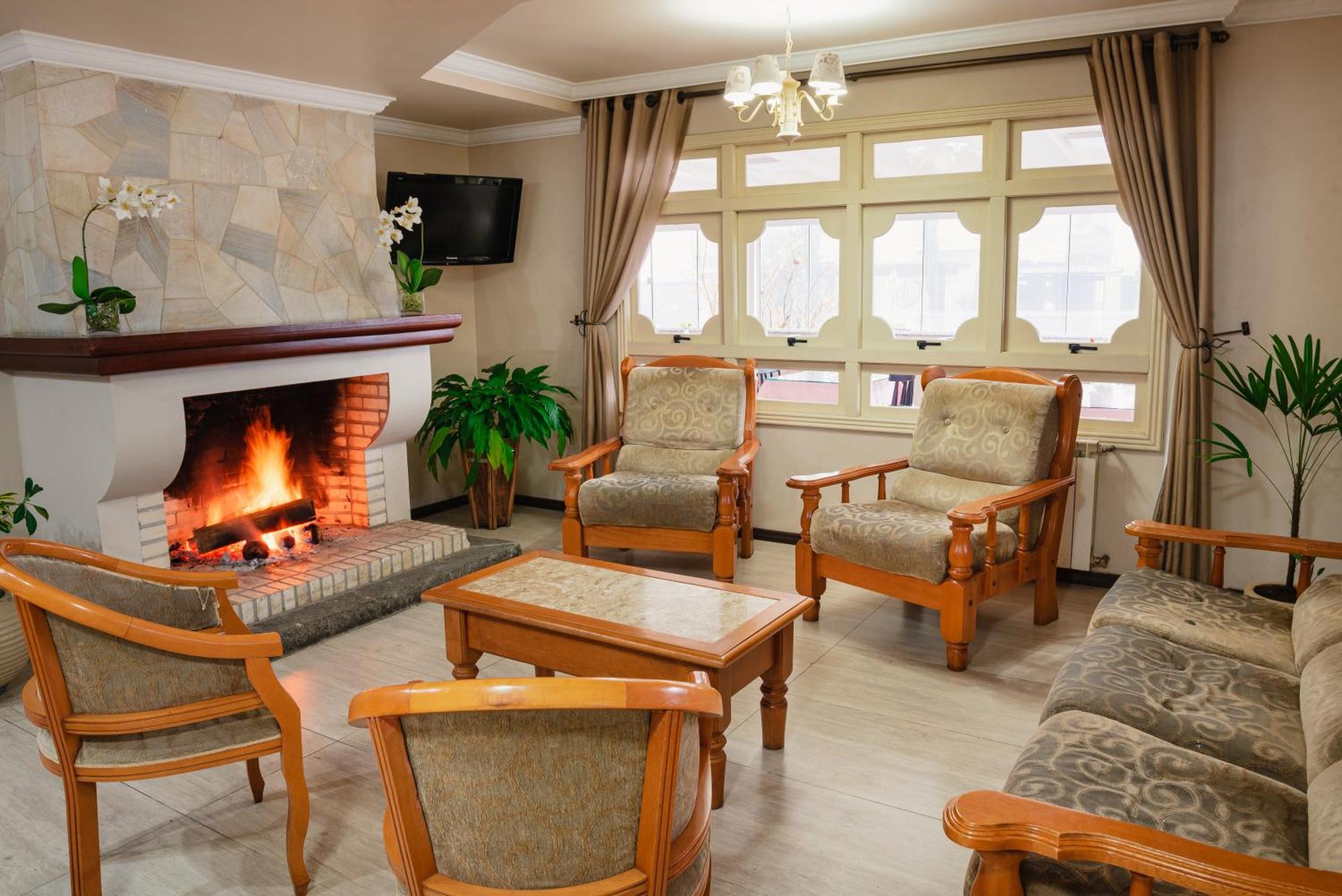 קנלה Hotel Cabanas Alto Da Serra מראה חיצוני תמונה