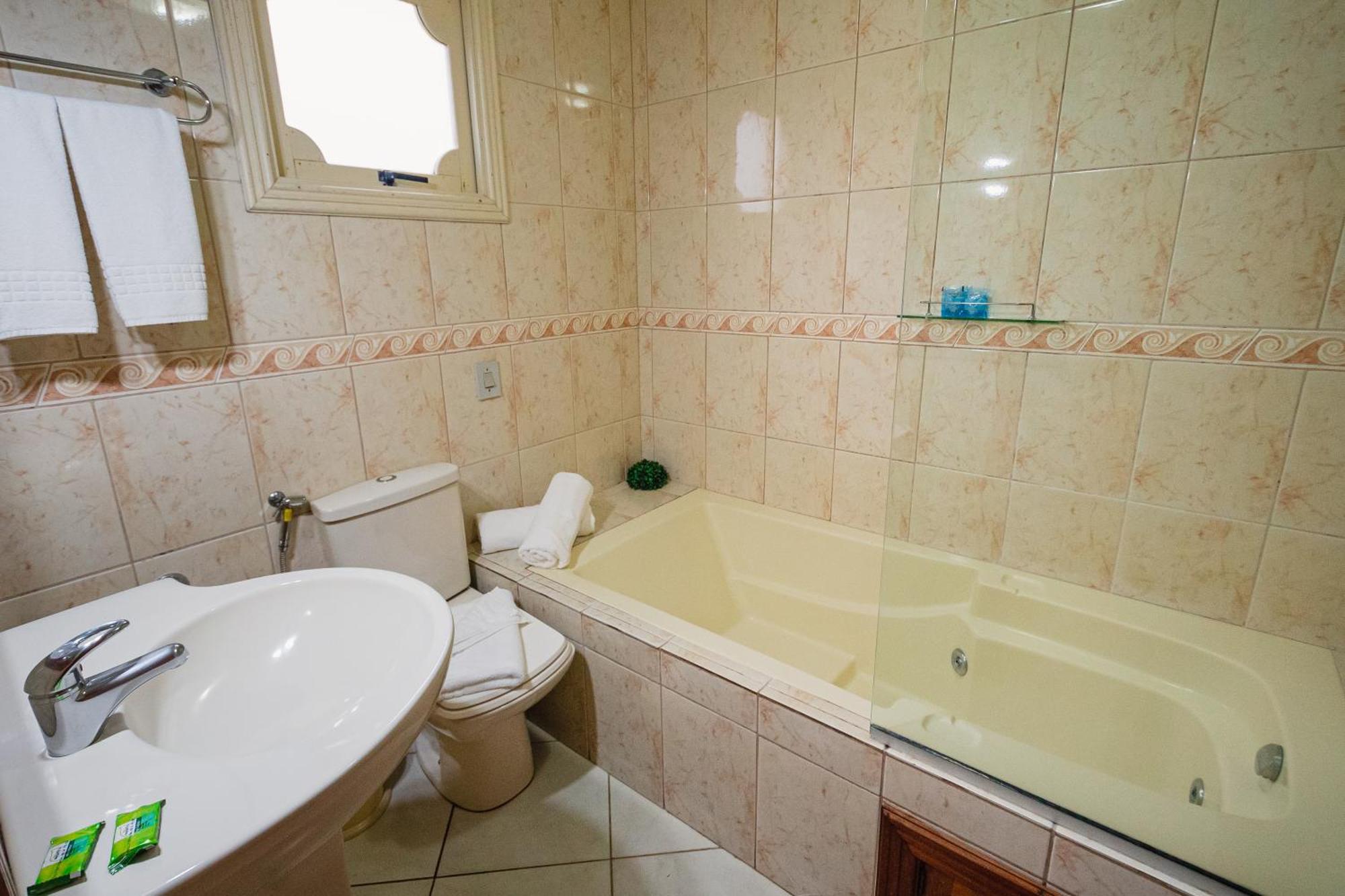 קנלה Hotel Cabanas Alto Da Serra מראה חיצוני תמונה